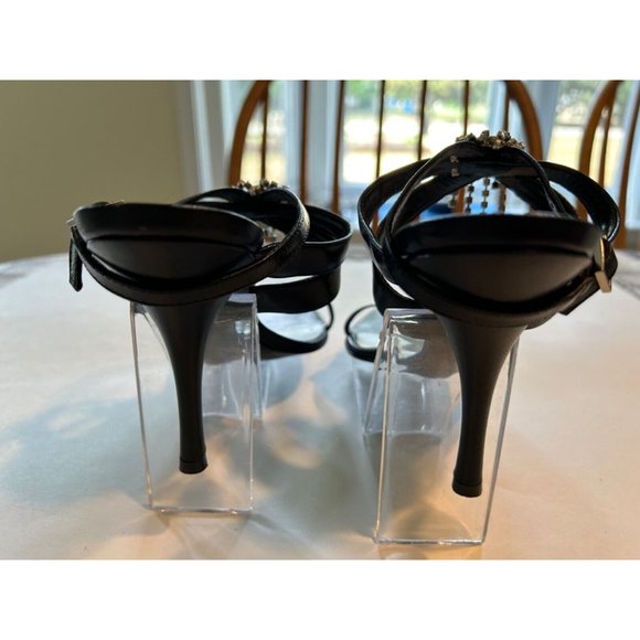 Women's Aldo Strappy Sandals Size 7 Black Silver Rhinestone Flower 4 Inch Heels - Picture 6 of 8